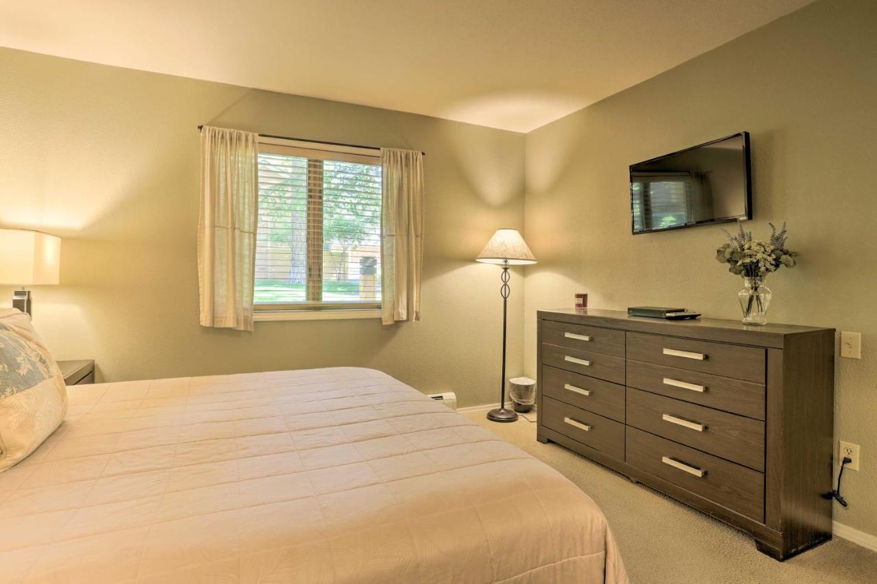 Corner-Unit Condo With Grill Walk To Lake Tahoe! Incline Village Eksteriør billede